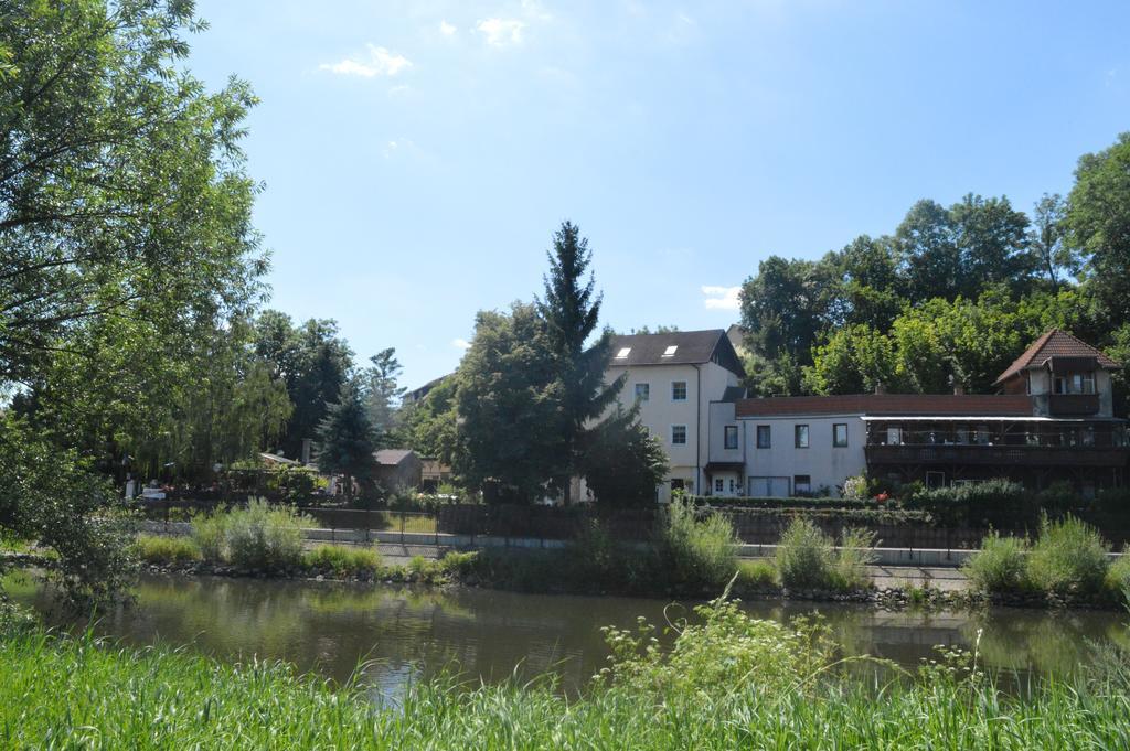 Pension Gasthaus zum Pegel Naumburg  Exterior foto